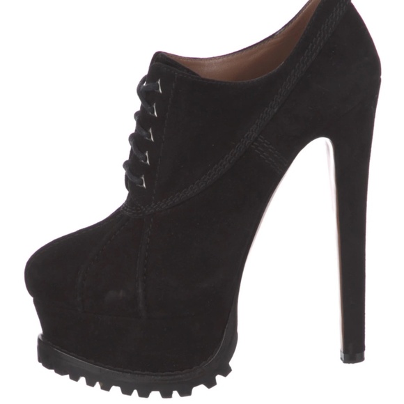 Alaïa Suede Lace-Up Boots - Picture 1 of 5